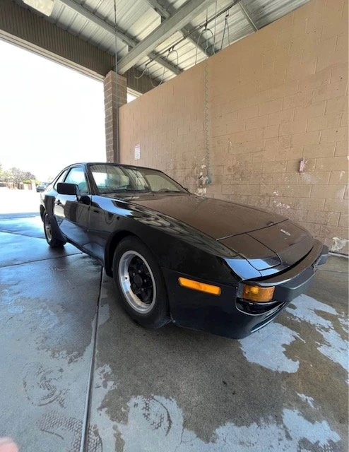 1984 Porsche 944 - Image 6 of 9