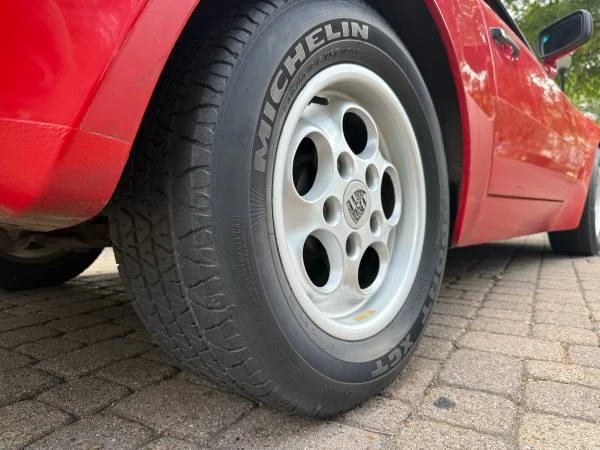 1984 Porsche 944 - Image 20 of 21