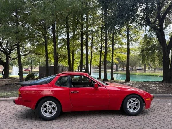 1984 Porsche 944 - Image 7 of 21