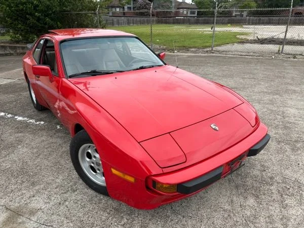 1984 Porsche 944 - Image 9 of 21