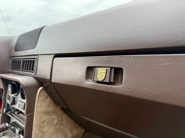1984 Porsche 944 - Image 18 of 21