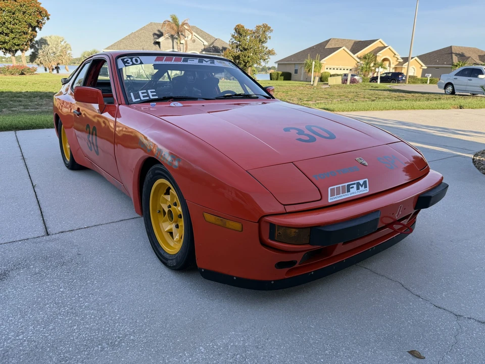 1984 Porsche 944 - Image 8 of 31