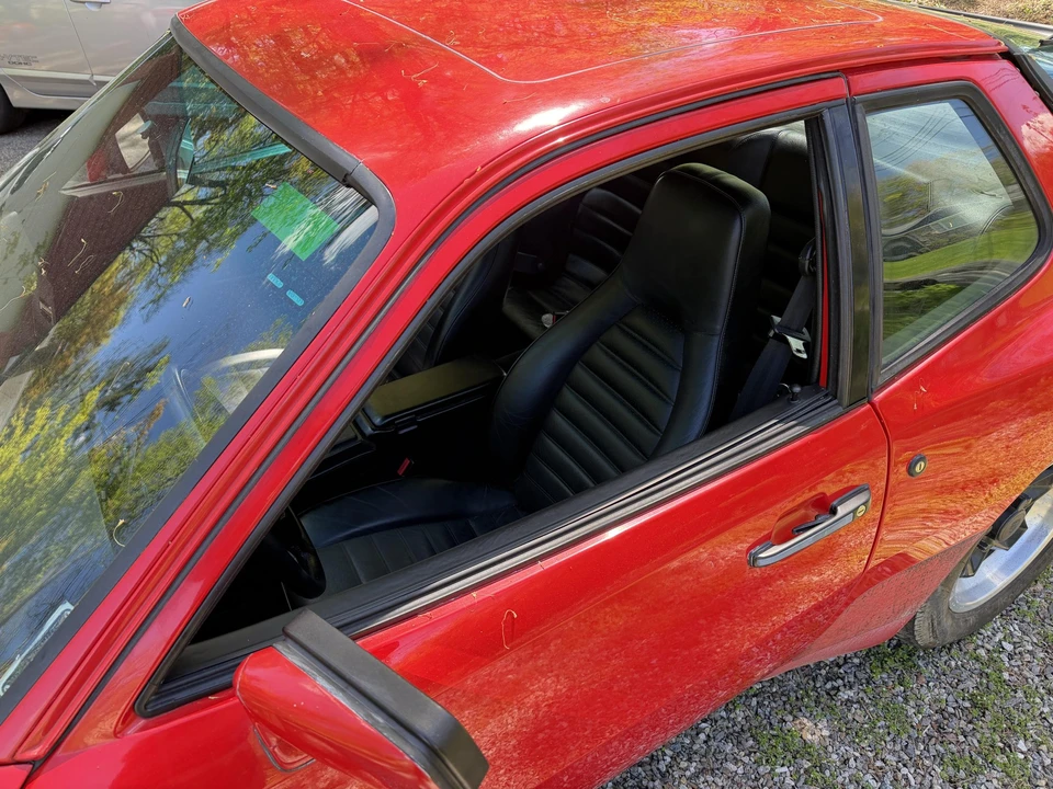 1984 Porsche 944 - Image 20 of 31