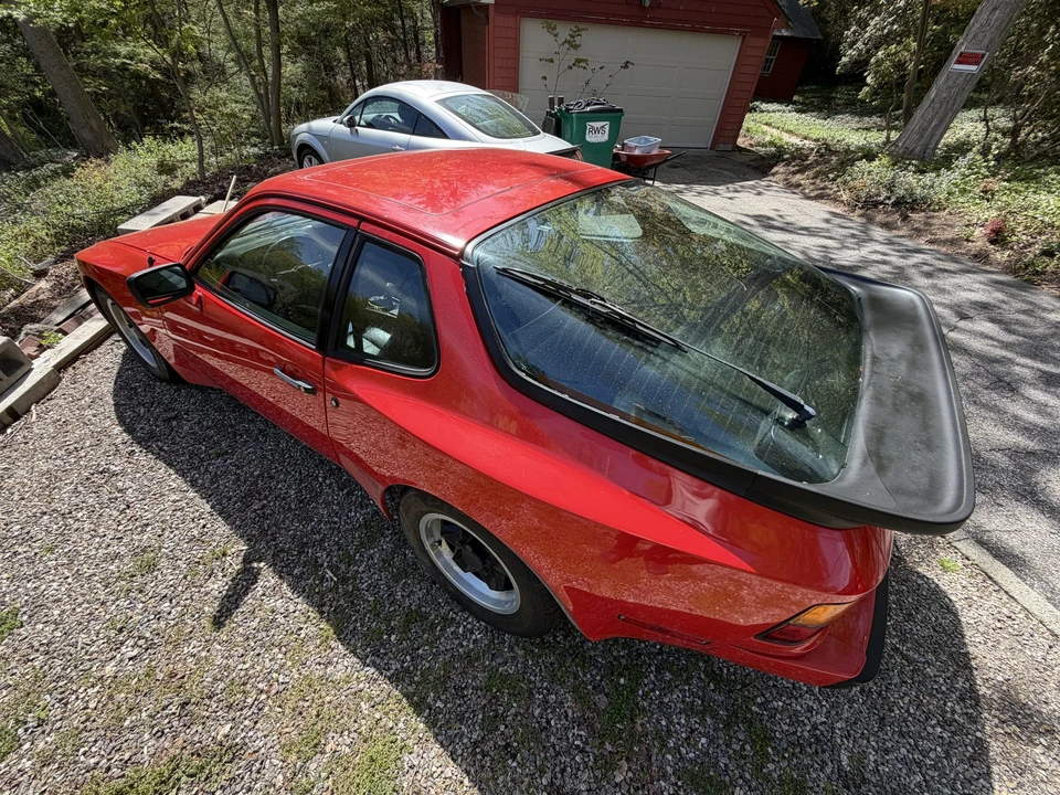 1984 Porsche 944 - Image 9 of 31