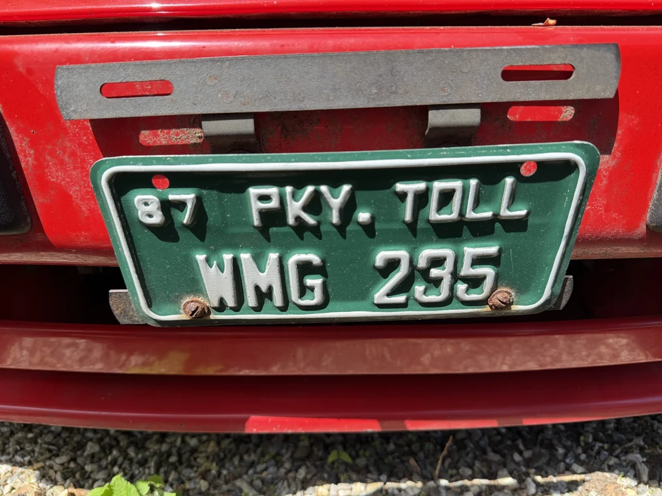 1984 Porsche 944 - Image 11 of 31