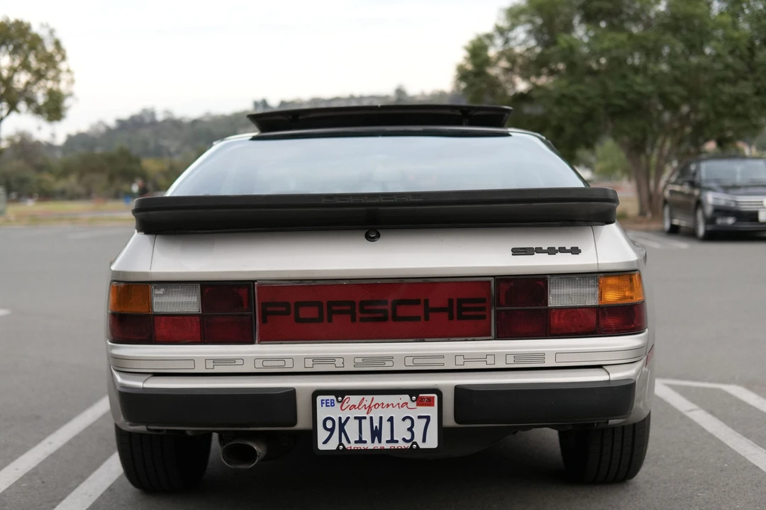 1984 Porsche 944 - Image 7 of 31