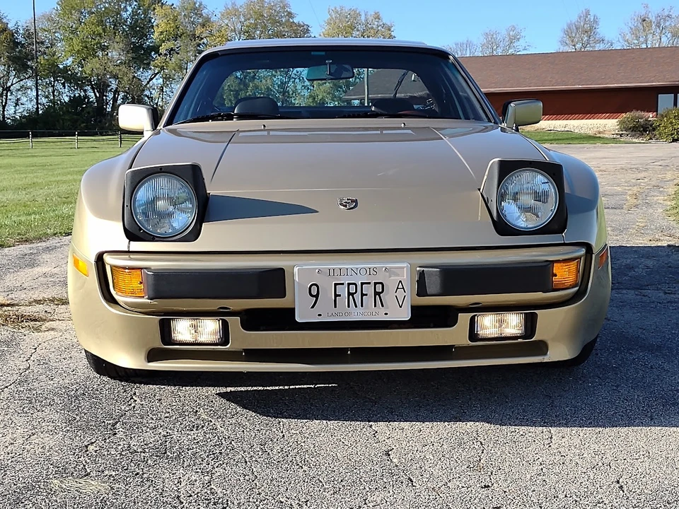 1984 Porsche 944 - Image 29 of 31