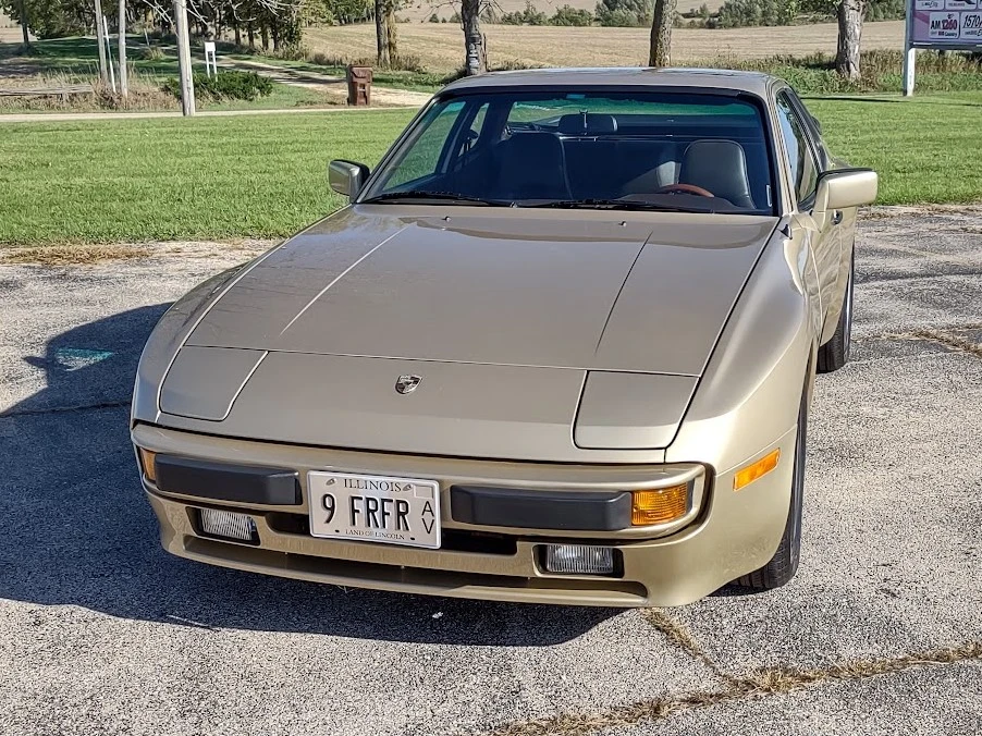 1984 Porsche 944 - Image 4 of 31