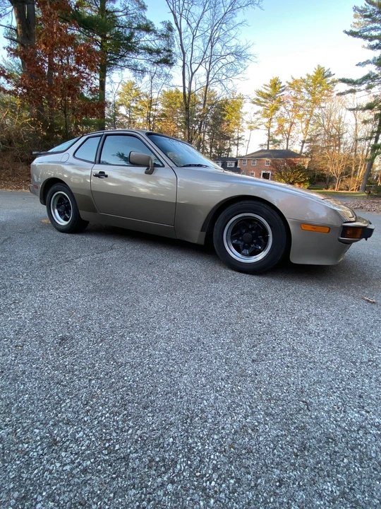 1984 Porsche 944 - Image 15 of 31