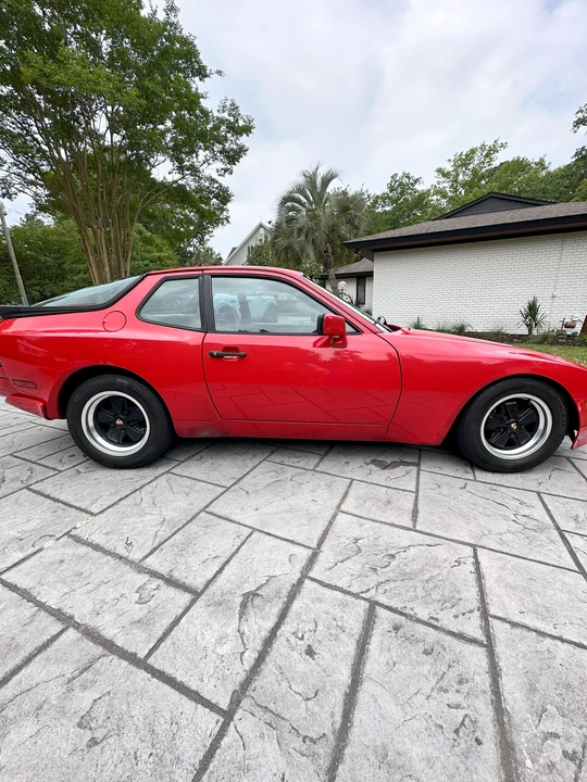 1984 Porsche 944 - Image 8 of 31