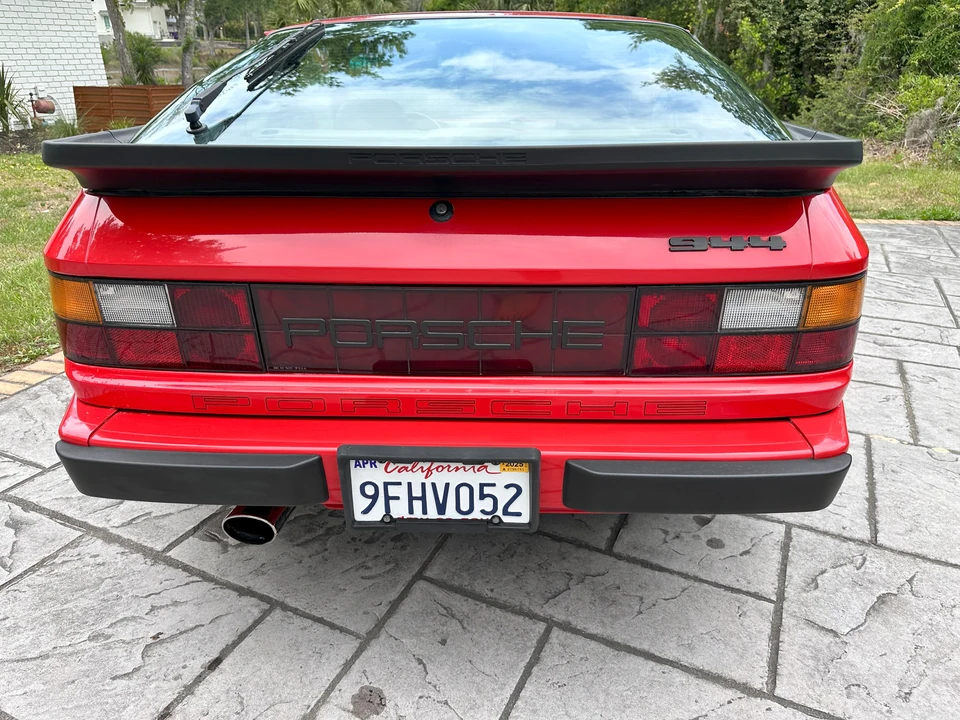 1984 Porsche 944 - Image 22 of 31