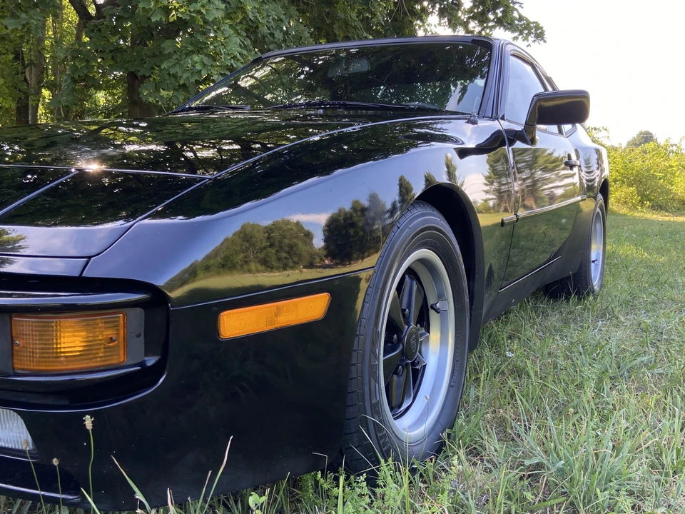 1984 Porsche 944 - Image 26 of 31