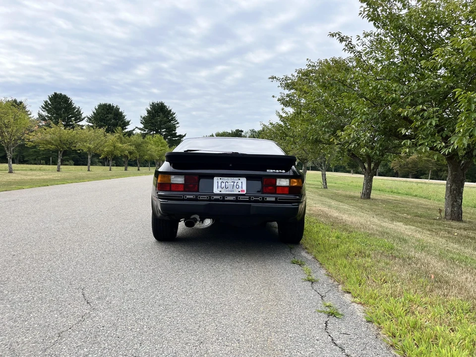 1984 Porsche 944 - Image 6 of 31