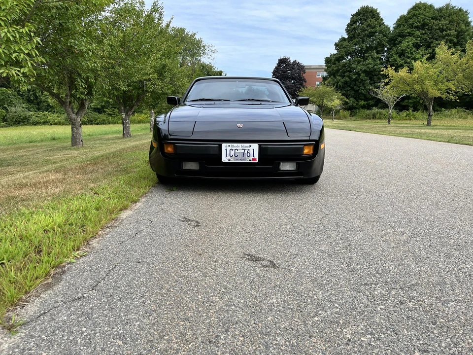 1984 Porsche 944 - Image 11 of 31