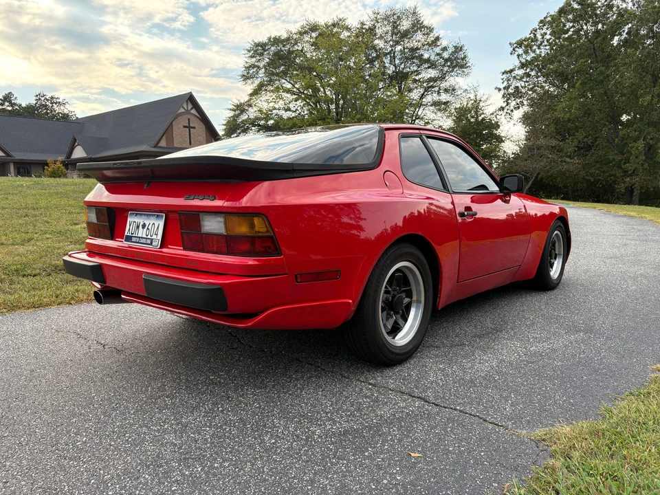 1984 Porsche 944 - Image 22 of 31