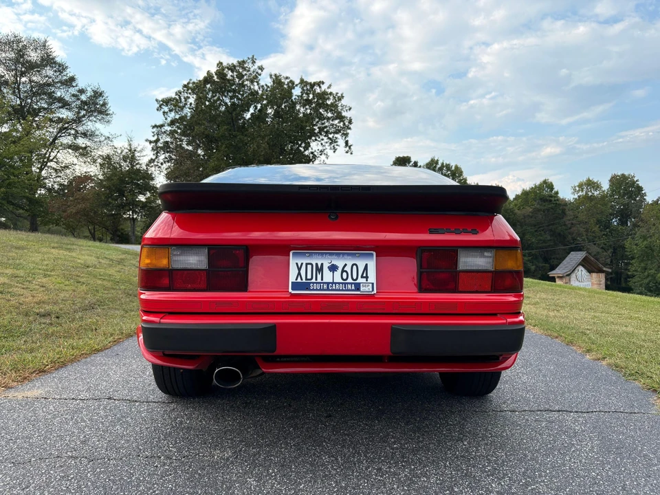 1984 Porsche 944 - Image 24 of 31