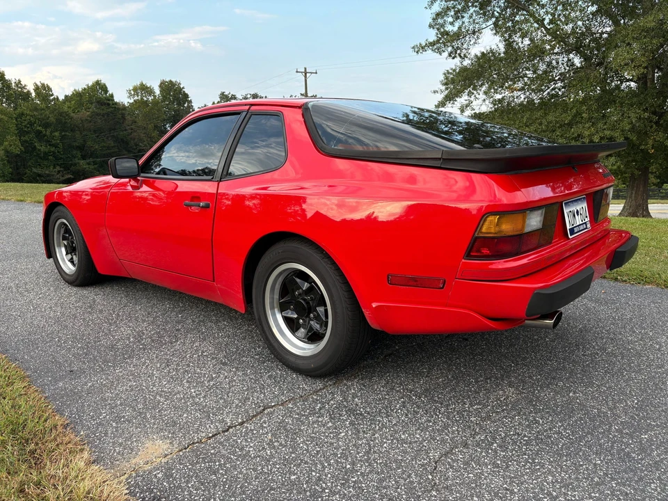 1984 Porsche 944 - Image 29 of 31
