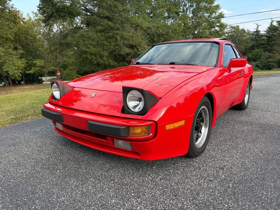 1984 Porsche 944 - Image 6 of 31