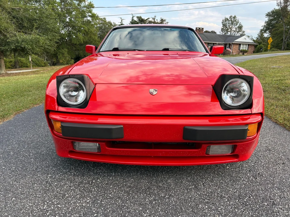 1984 Porsche 944 - Image 10 of 31