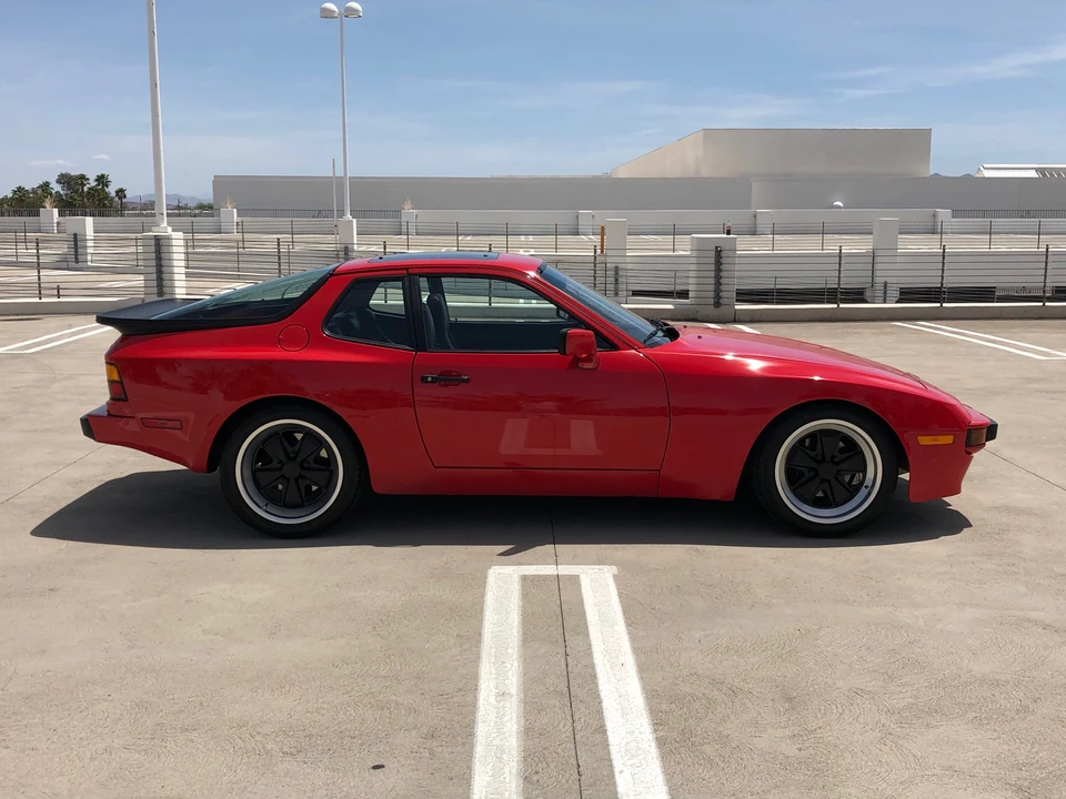 1984 Porsche 944 - Image 8 of 31
