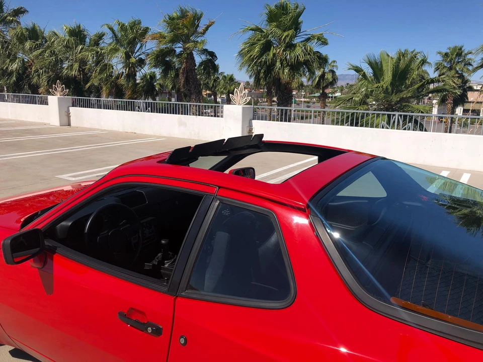 1984 Porsche 944 - Image 17 of 31