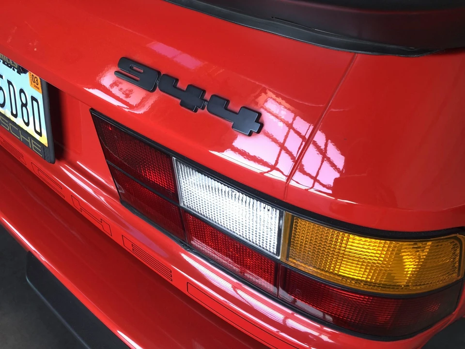 1984 Porsche 944 - Image 13 of 31