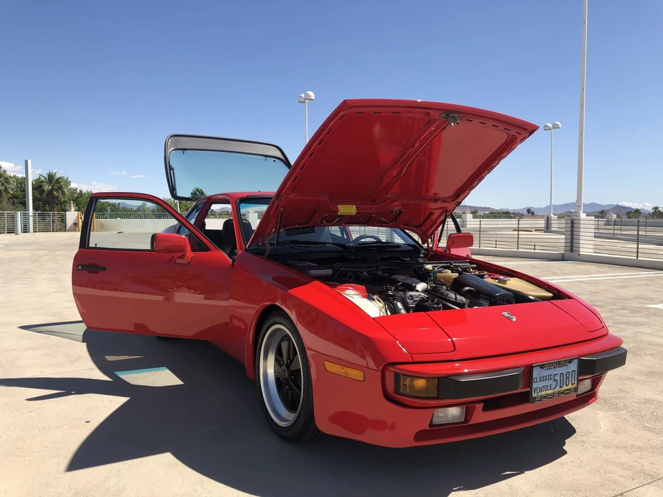1984 Porsche 944 - Image 26 of 31
