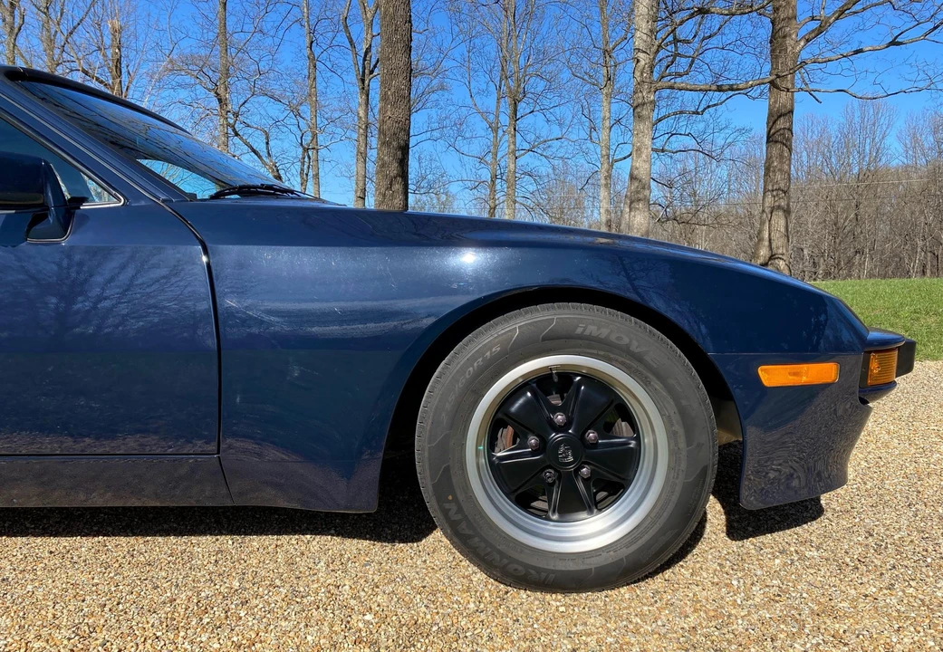 1984 Porsche 944 - Image 18 of 31