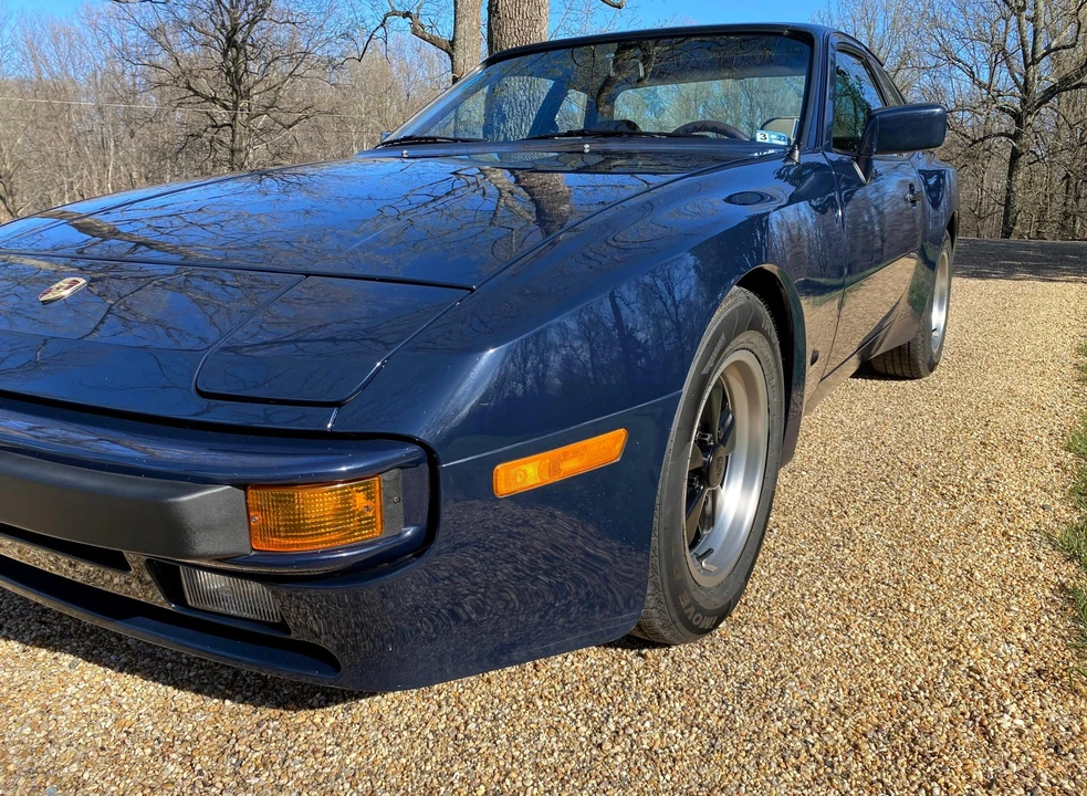 1984 Porsche 944 - Image 14 of 31