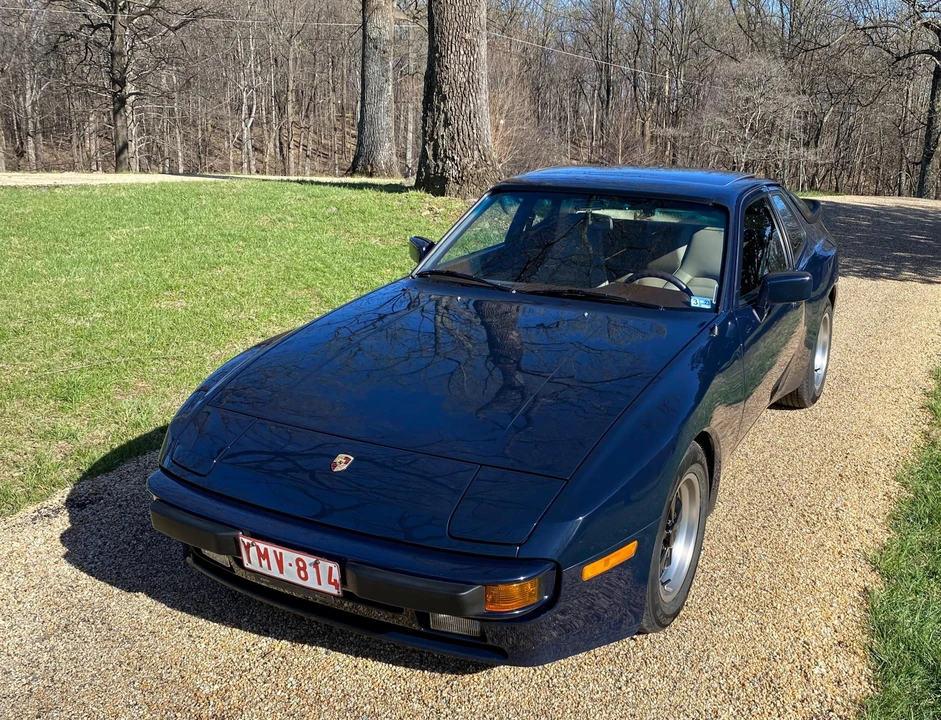 1984 Porsche 944 - Image 2 of 31