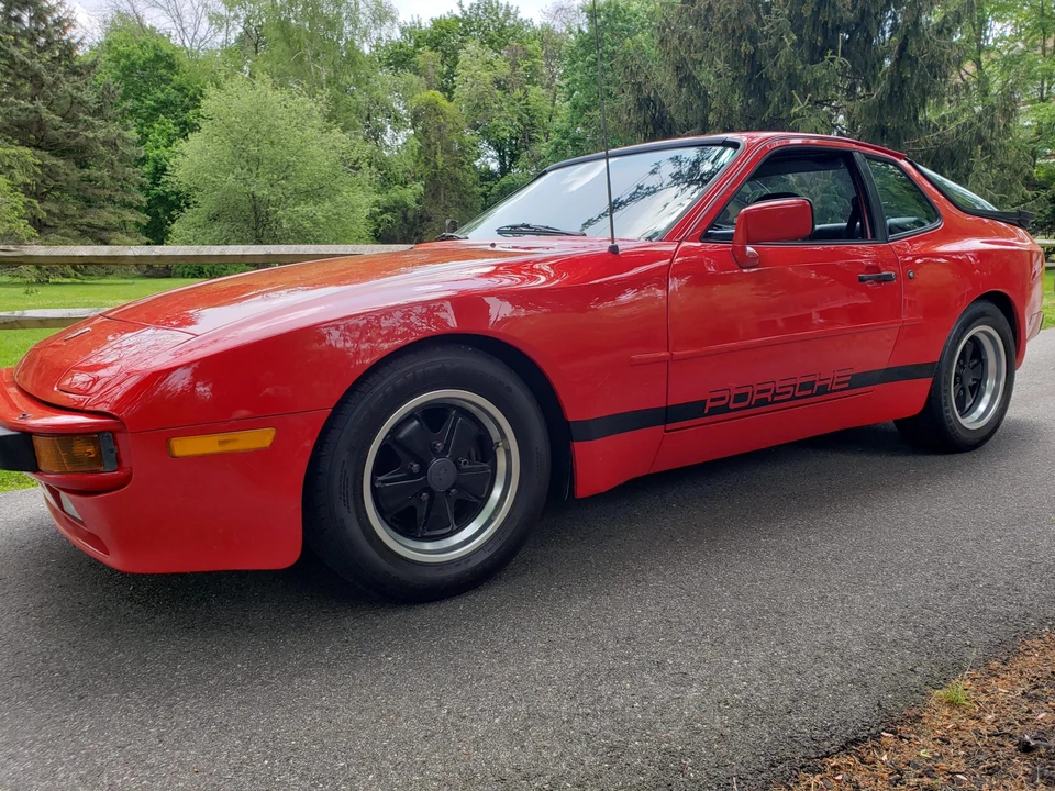 1984 Porsche 944 - Image 13 of 31