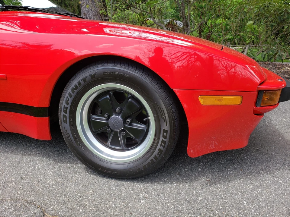 1984 Porsche 944 - Image 30 of 31
