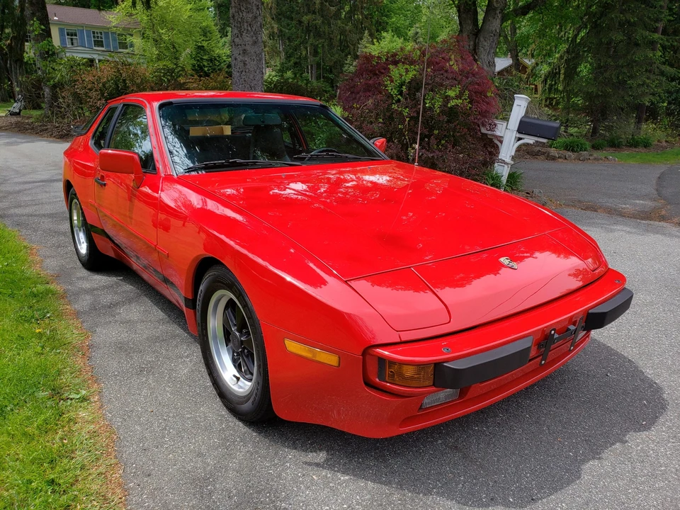 1984 Porsche 944 - Image 2 of 31