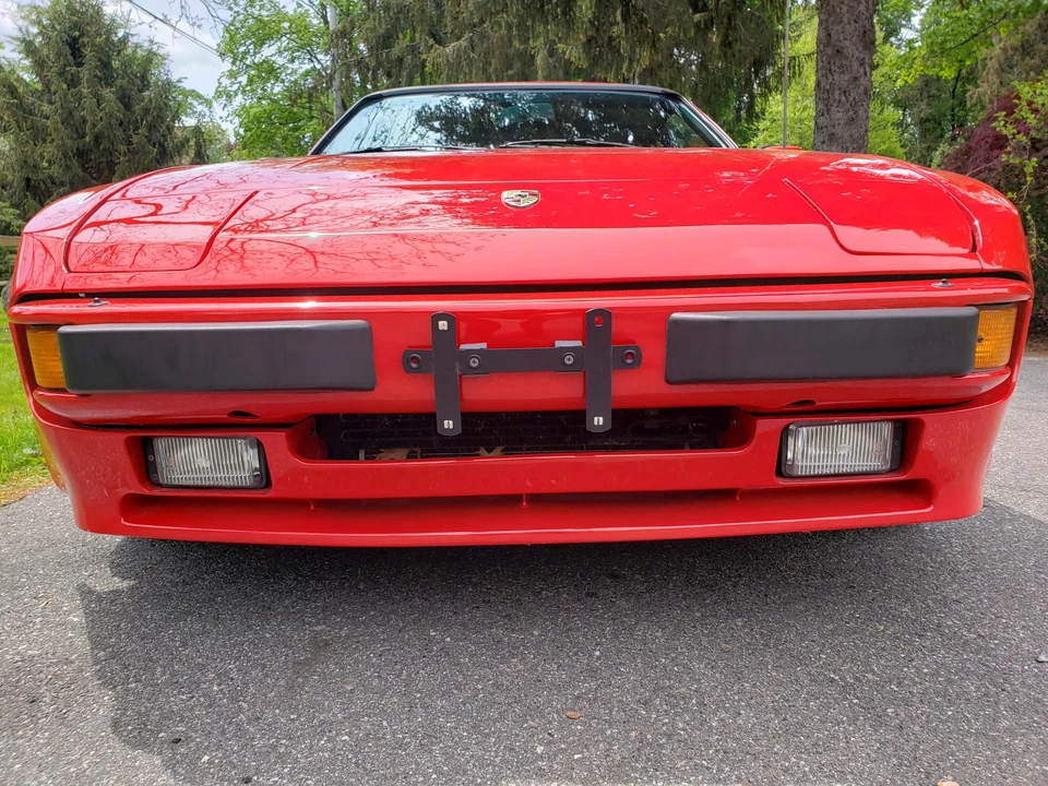 1984 Porsche 944 - Image 17 of 31