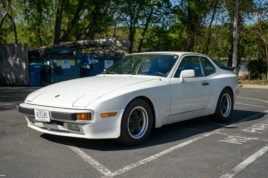 1984 Porsche 944 - Image 8 of 31