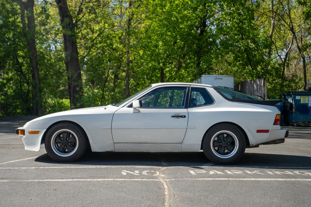 1984 Porsche 944 - Image 7 of 31