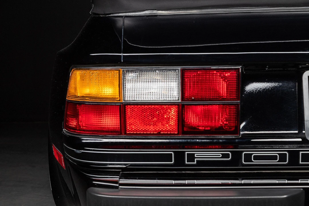 1984 Porsche 944 - Image 26 of 31