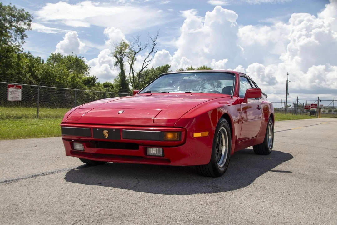 1984 Porsche 944 - Image 5 of 31