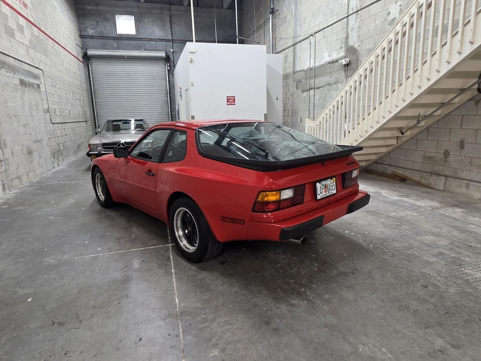 1984 Porsche 944 - Image 25 of 31