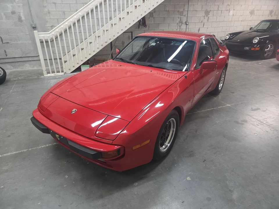 1984 Porsche 944 - Image 22 of 31