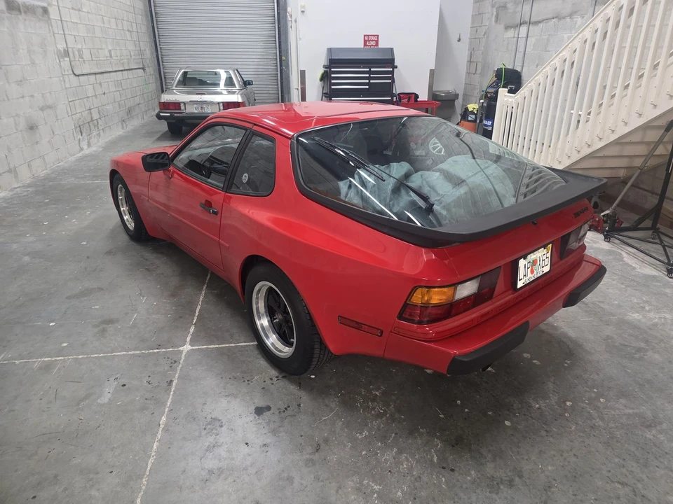 1984 Porsche 944 - Image 26 of 31