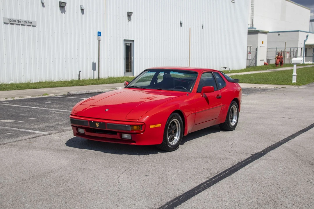 1984 Porsche 944 - Image 13 of 31