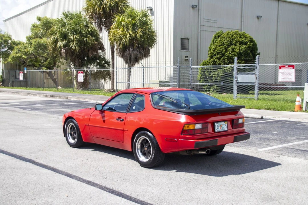 1984 Porsche 944 - Image 15 of 31