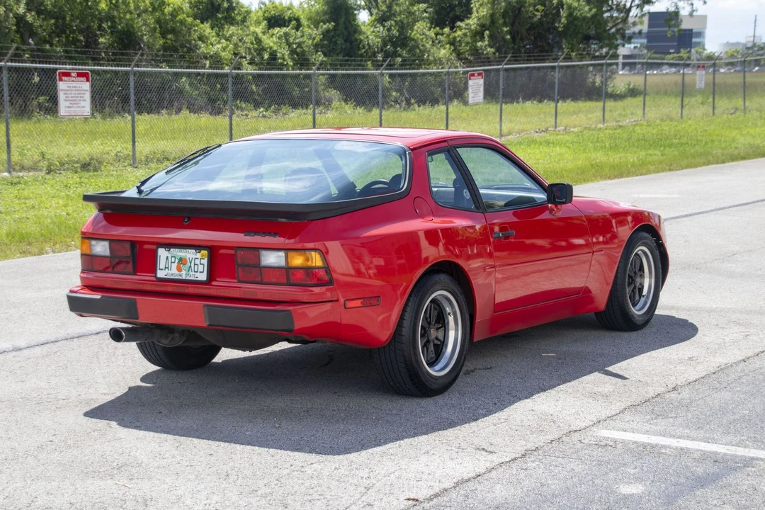 1984 Porsche 944 - Image 17 of 31