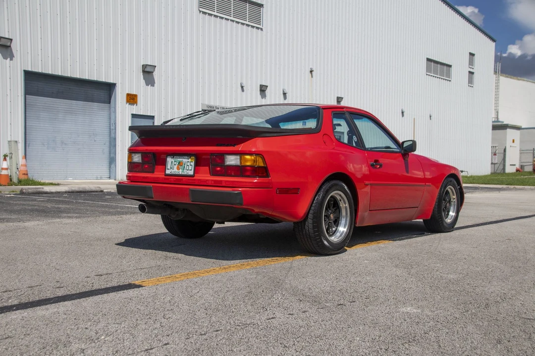 1984 Porsche 944 - Image 9 of 31