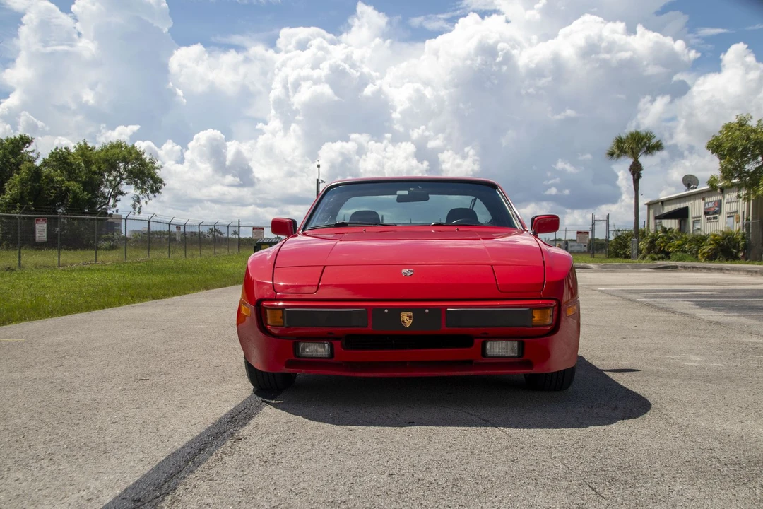 1984 Porsche 944 - Image 12 of 31