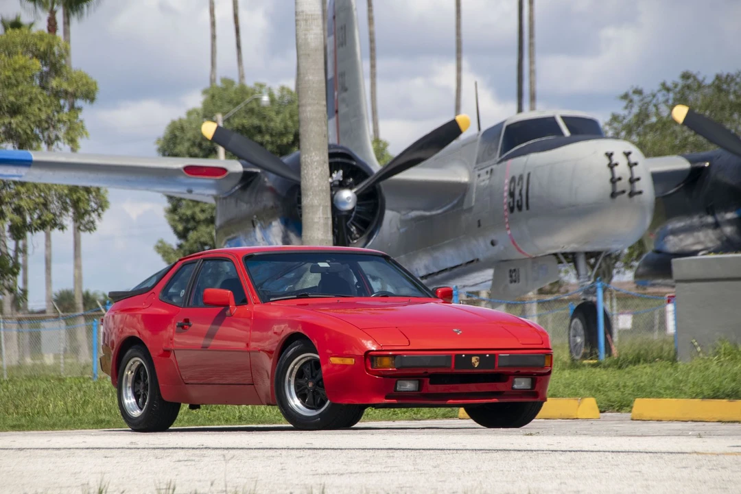 1984 Porsche 944 - Image 3 of 31