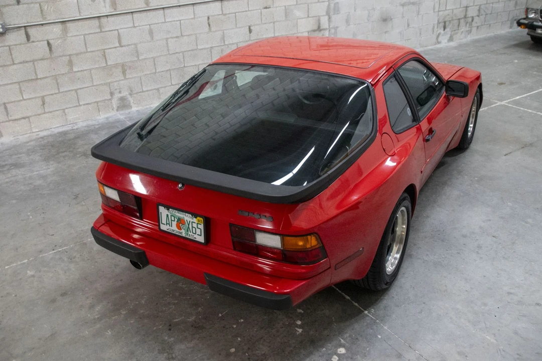 1984 Porsche 944 - Image 28 of 31