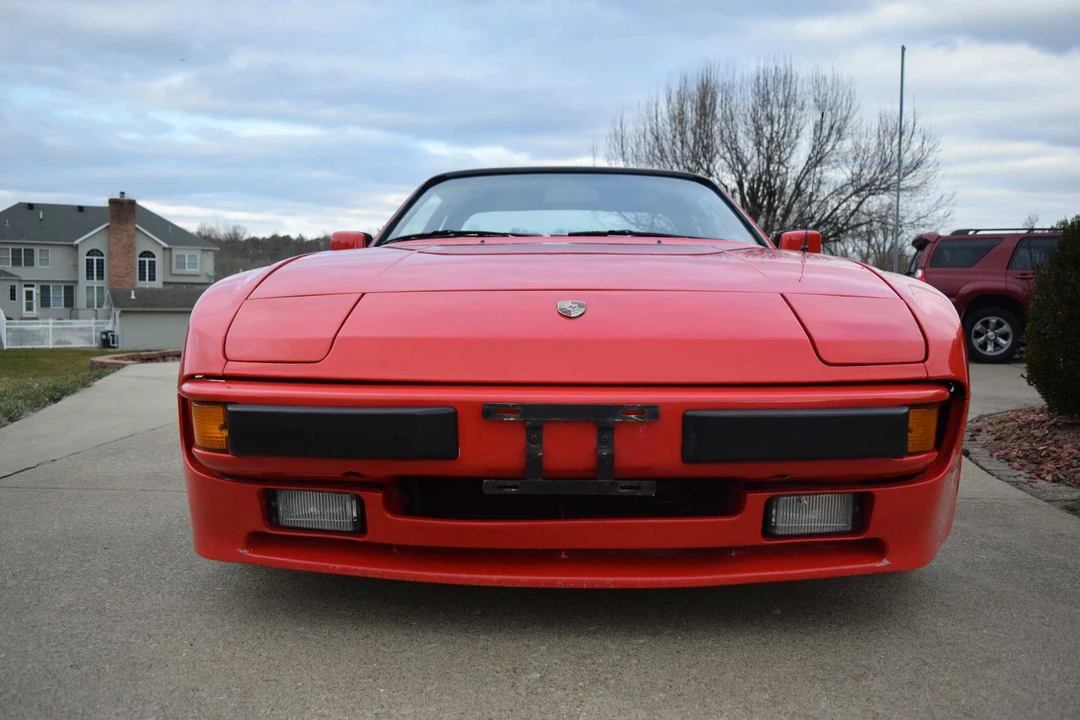 1984 Porsche 944 - Image 17 of 31