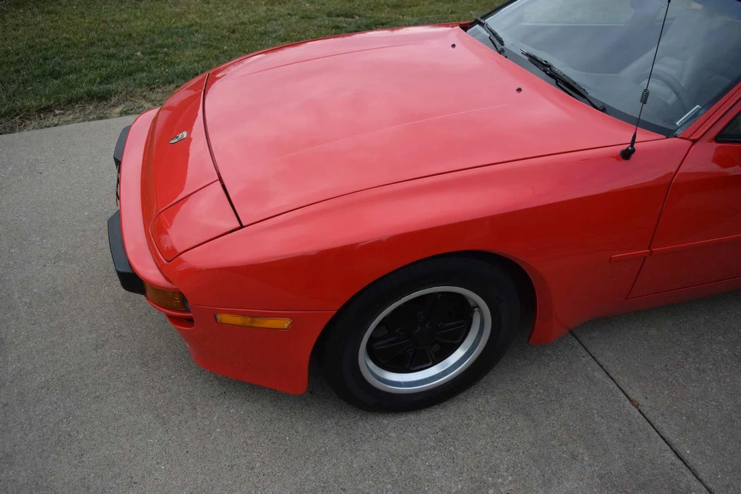 1984 Porsche 944 - Image 25 of 31